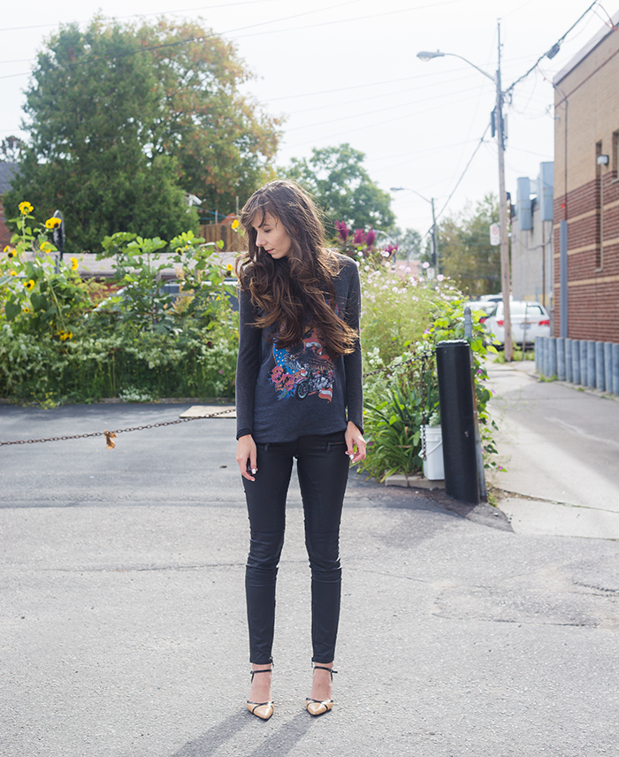 Heels and Leather Pants – Moda Mama